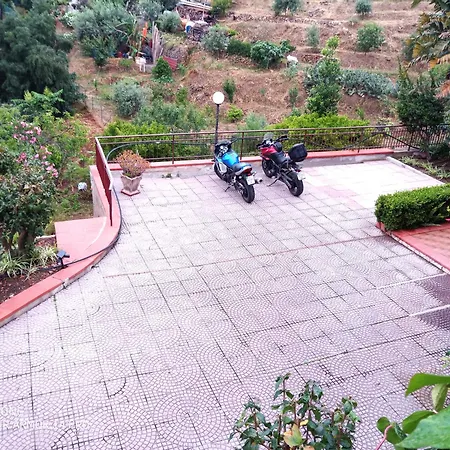 公寓 Sea View Garden 切法卢