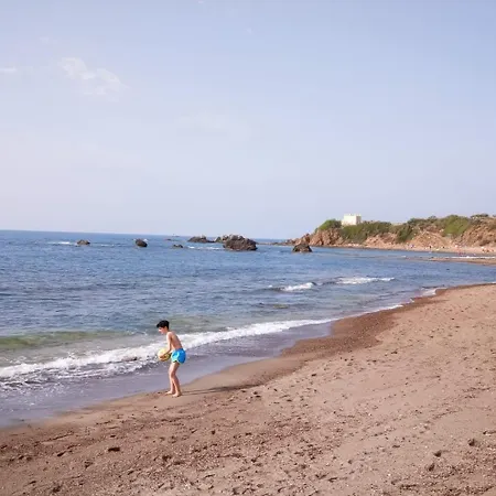 Sea View Garden 切法卢